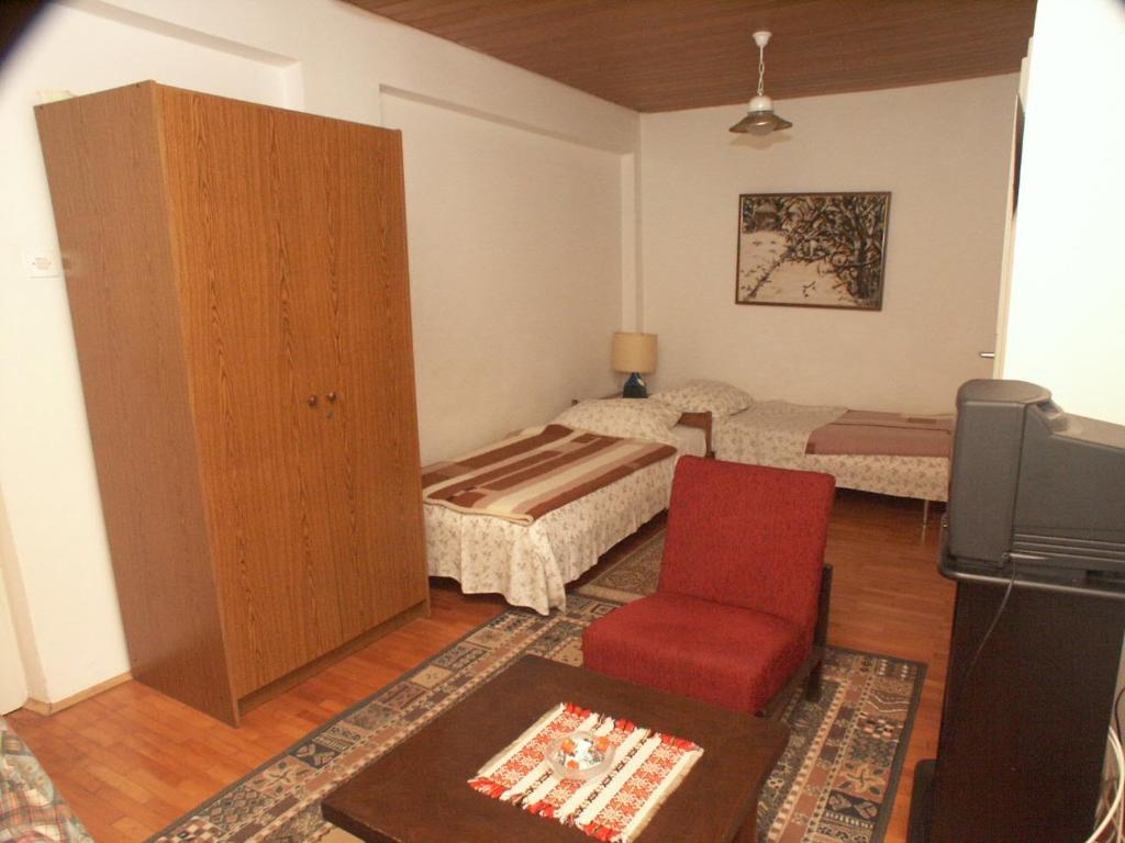 Posteľ alebo postele v izbe v ubytovaní Apartments by the sea Selce, Crikvenica - 2372