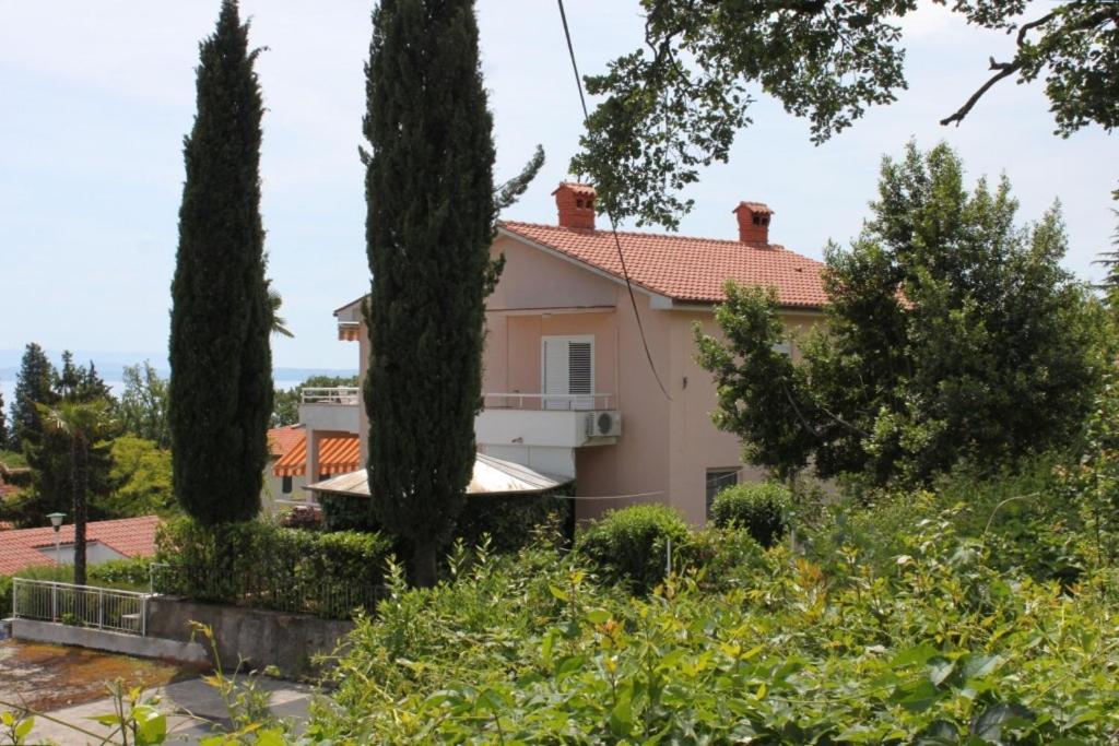 Zdjęcie z galerii obiektu Apartments with a parking space Ika, Opatija - 2345 w mieście Ika