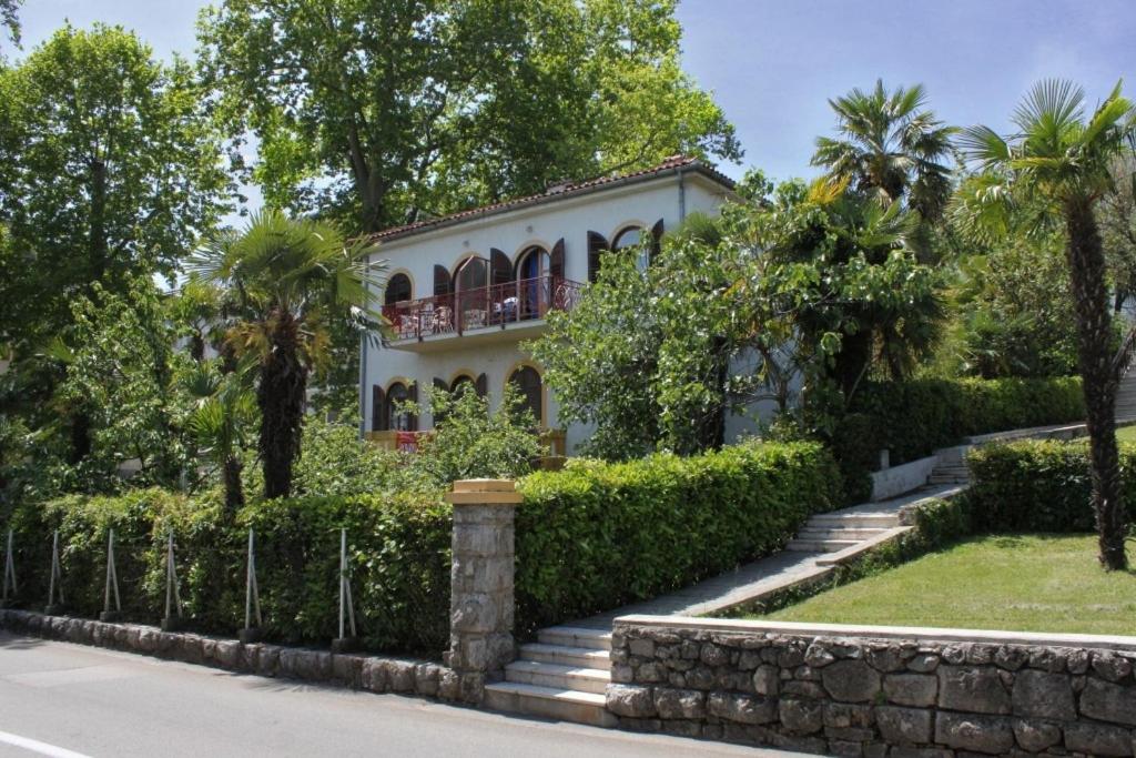 Fotografia z galérie ubytovania Apartments and rooms with parking space Lovran, Opatija - 2341 v Lovrane