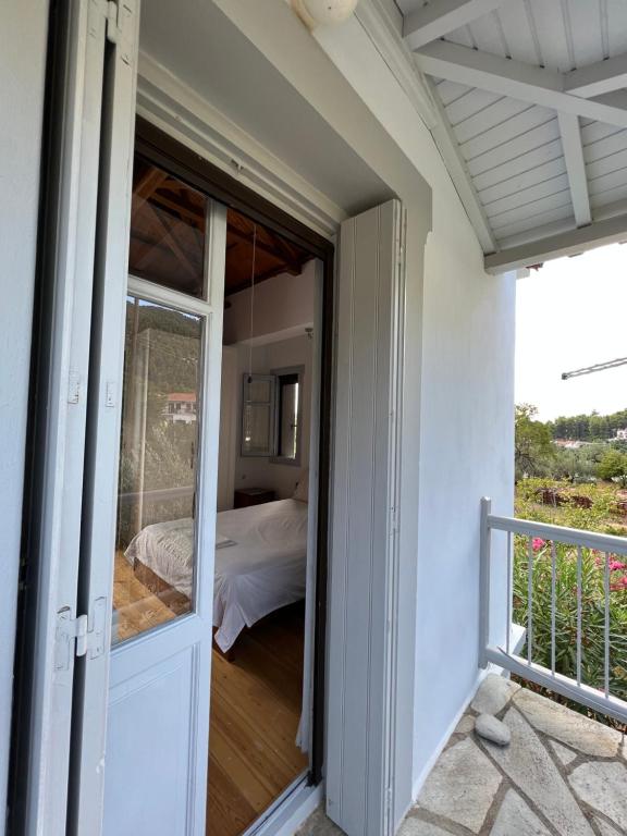 Postel nebo postele na pokoji v ubytování Elios Summer House