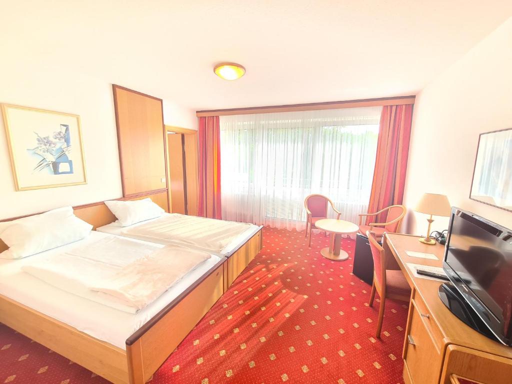Thermenhotel Tannenhof - Ihr Wohlfühl-Hotel - Quarto Familiar Com Casa De Banho Privativa