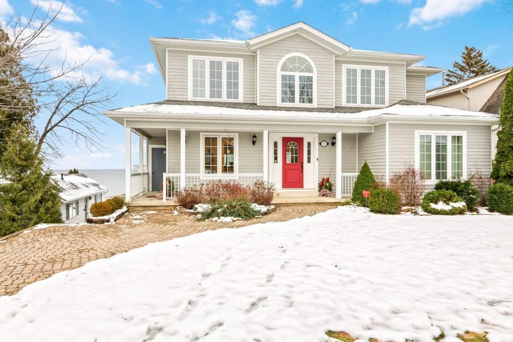 Grandview on Bay w Hot Tub, Meaford Updated 2023 Prices