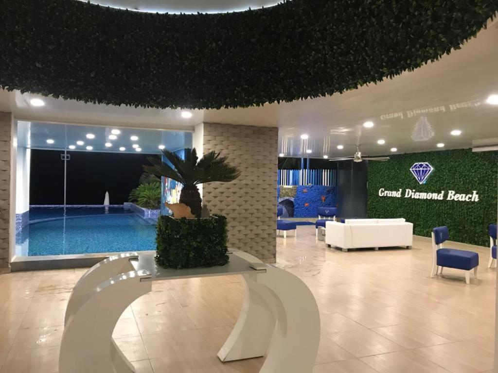 Ảnh trong thư viện ảnh của Grand Diamond Beach lujoso departamento frente al mar ở Tonsupa