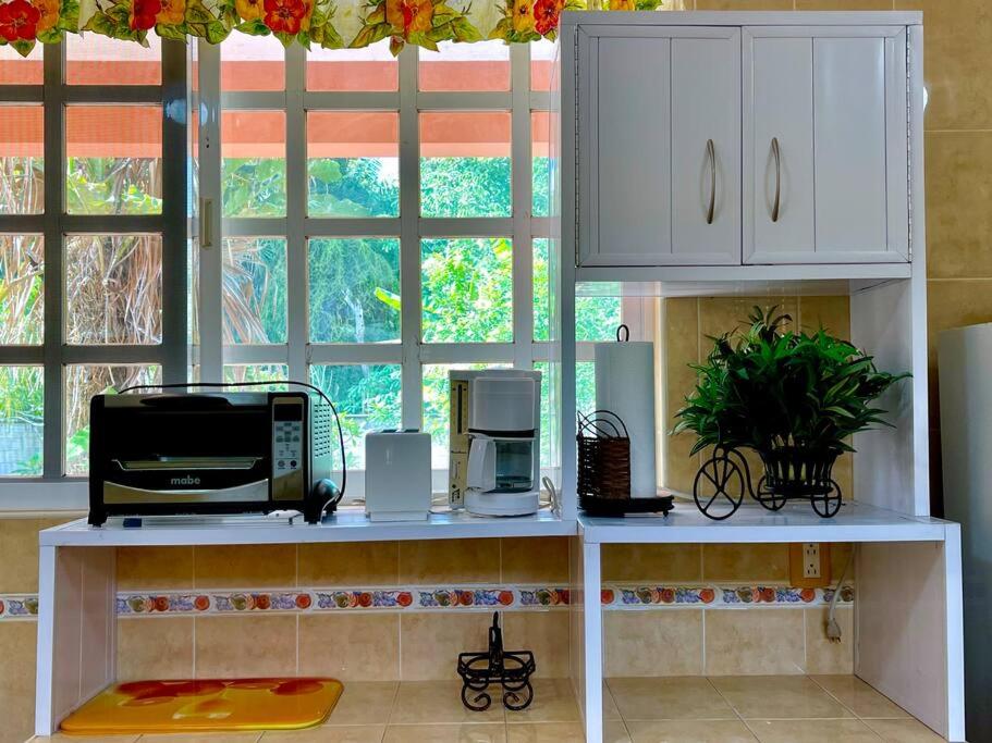 Nhà bếp/bếp nhỏ tại Casa hogareña con excelente ubicación en la ciudad