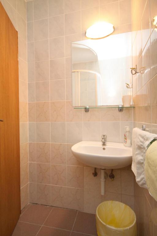 Koupelna v ubytování Apartment Slano 2682c