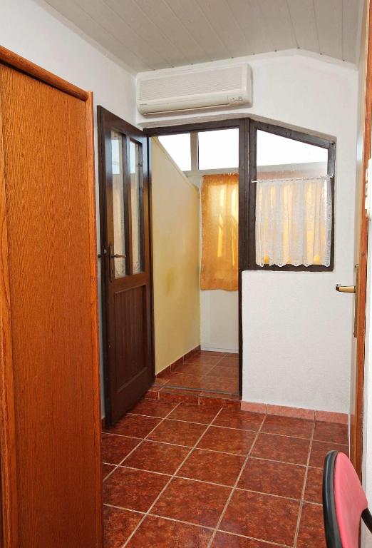 Fotografie z fotogalerie ubytování Apartments and rooms with WiFi Podaca, Makarska - 2613 v destinaci Podaca