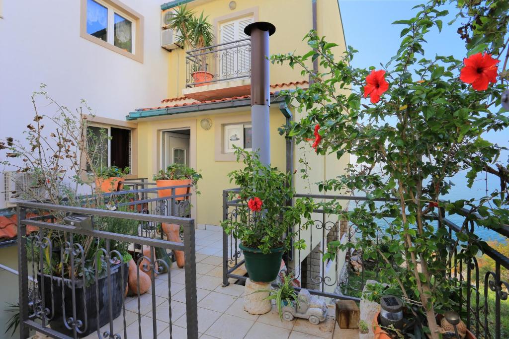 Balkón nebo terasa v ubytování Apartments by the sea Drasnice, Makarska - 2644
