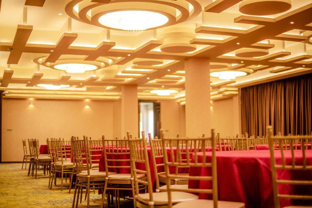 Konferenční prostory v ubytování Sooriya Wessagiri Resort