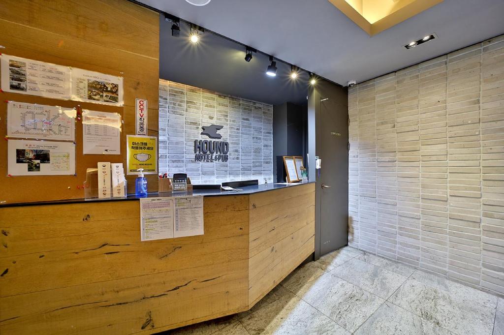 Vstupní hala nebo recepce v ubytování Seomyeon Hound Hotel 1st Street