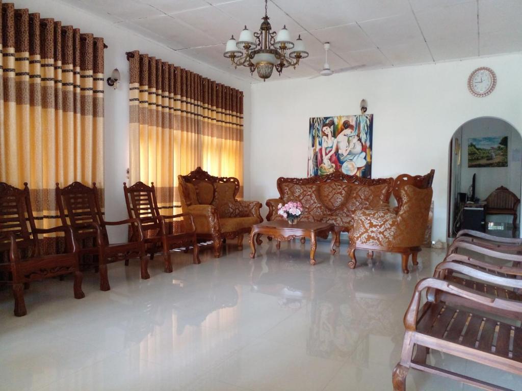 Posezení v ubytování Muthu Villa Sri Lanka