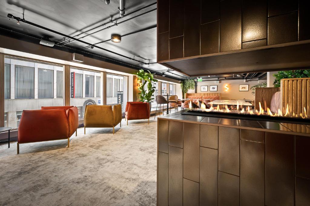 Karl Johans gate 35 - Resim 8