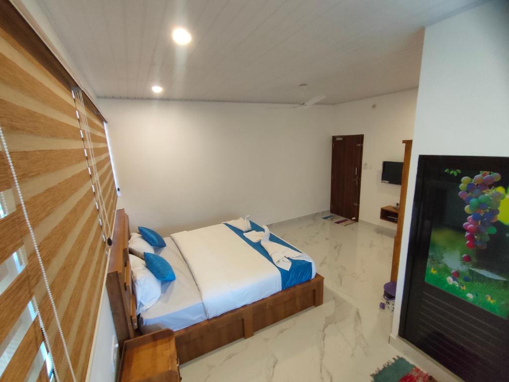 Villoonnickal Homestay - Familienzimmer Mit Blick Auf Den Bergblick