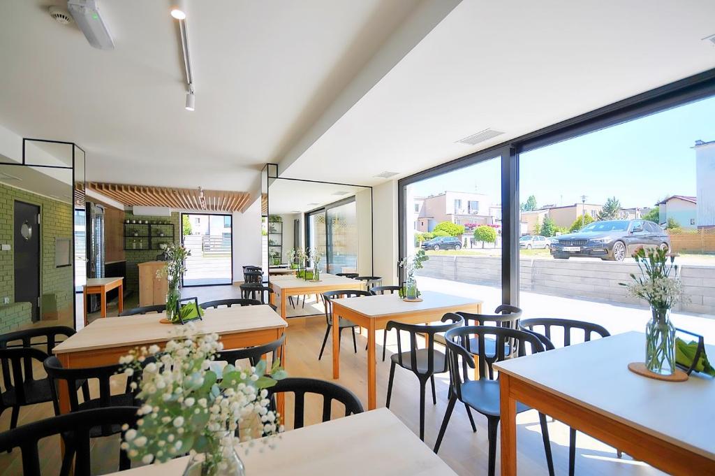 Reštaurácia alebo iné gastronomické zariadenie v ubytovaní Hotel Baltic Sun