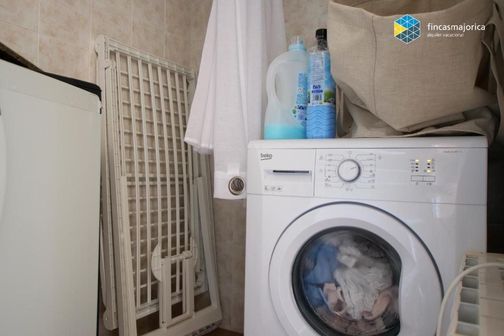 Fotografie z fotogalerie ubytování Apartamento Beach Cala Pi v destinaci Cala Pi