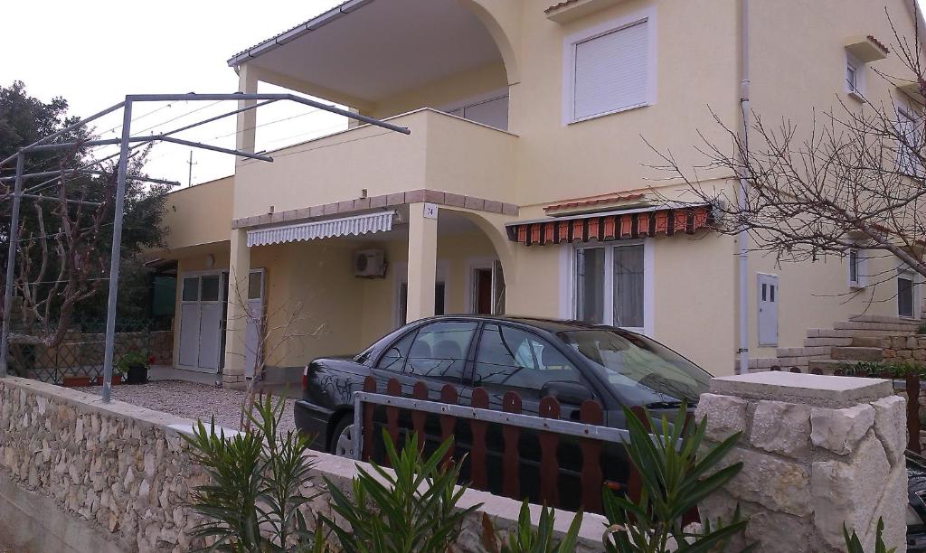 Fotografie z fotogalerie ubytování Apartments by the sea Mandre, Pag - 12969 v destinaci Kolan