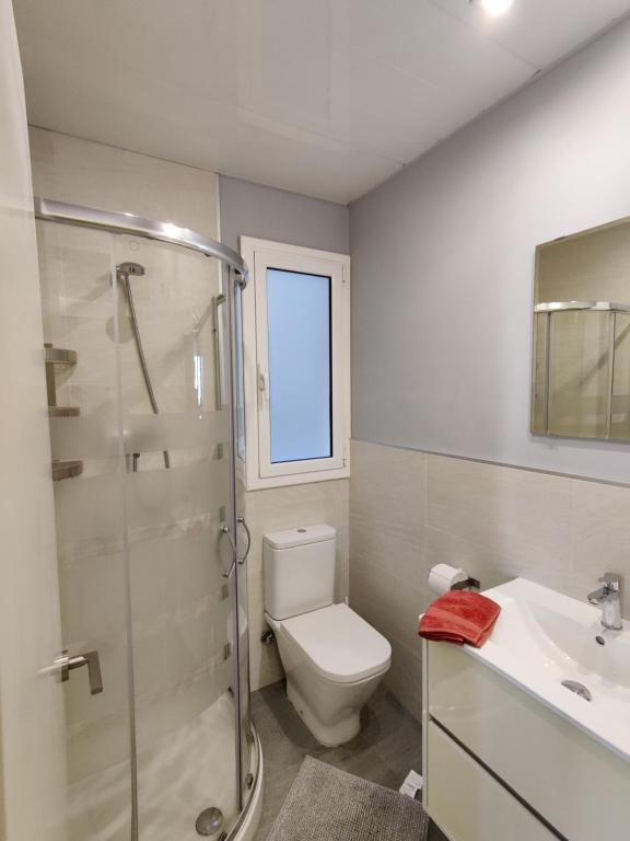 Kúpeľňa v ubytovaní Fira Plaza España apartment