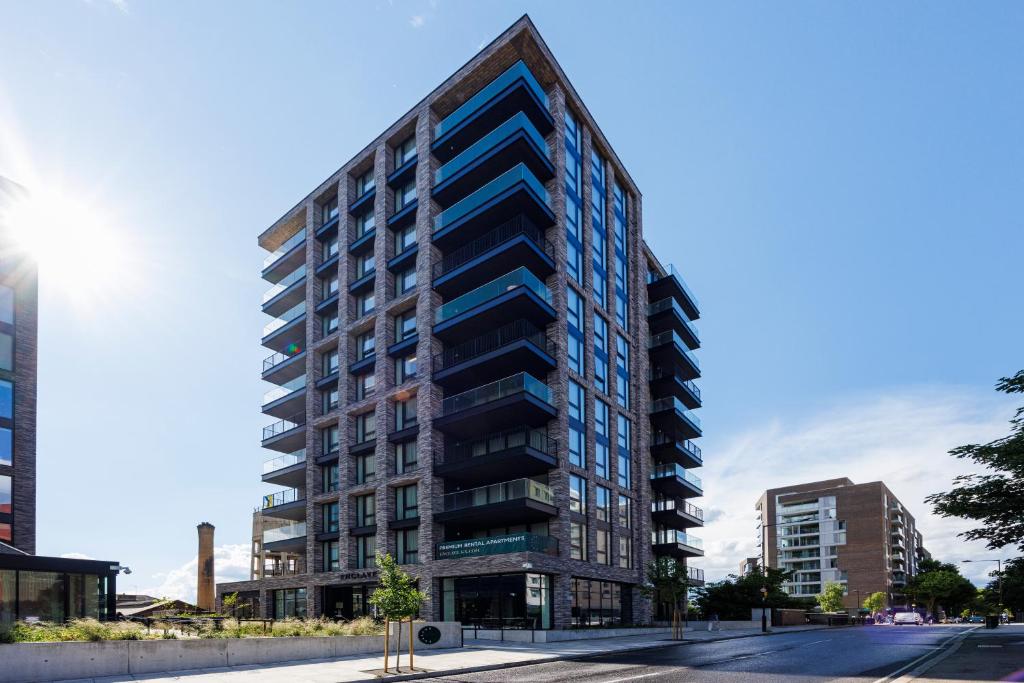 Spectacular Apartments, KING'S CROSS SK, London, UK