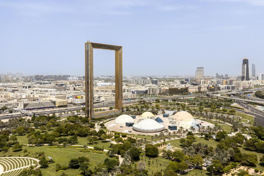Letecký snímek ubytování 1BDR Apartment with Dubai Frame View