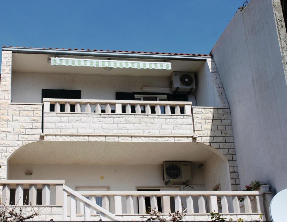 Fotografia z galérie ubytovania Apartments with a parking space Bol, Brac - 2883 v Boli