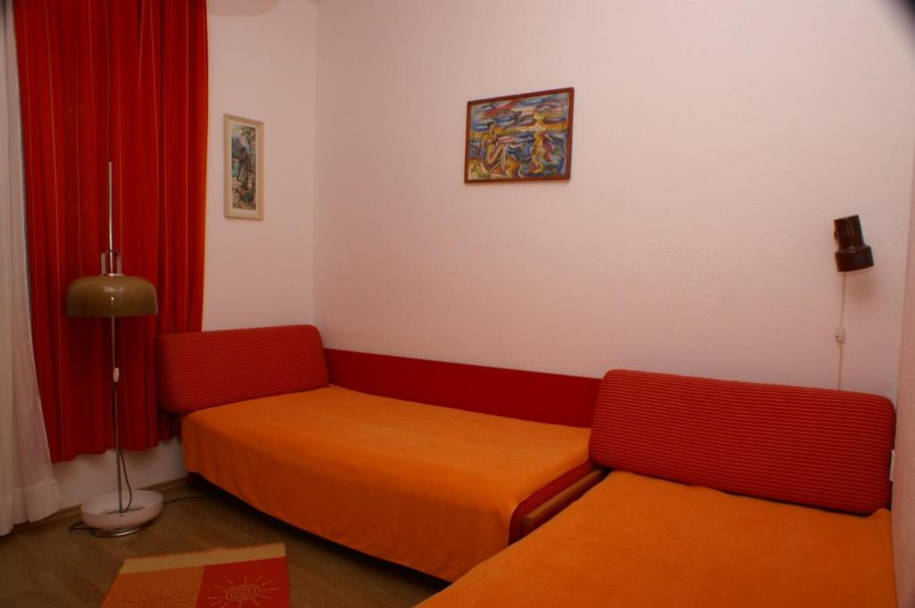Posezení v ubytování Apartments by the sea Mirca, Brac - 2902