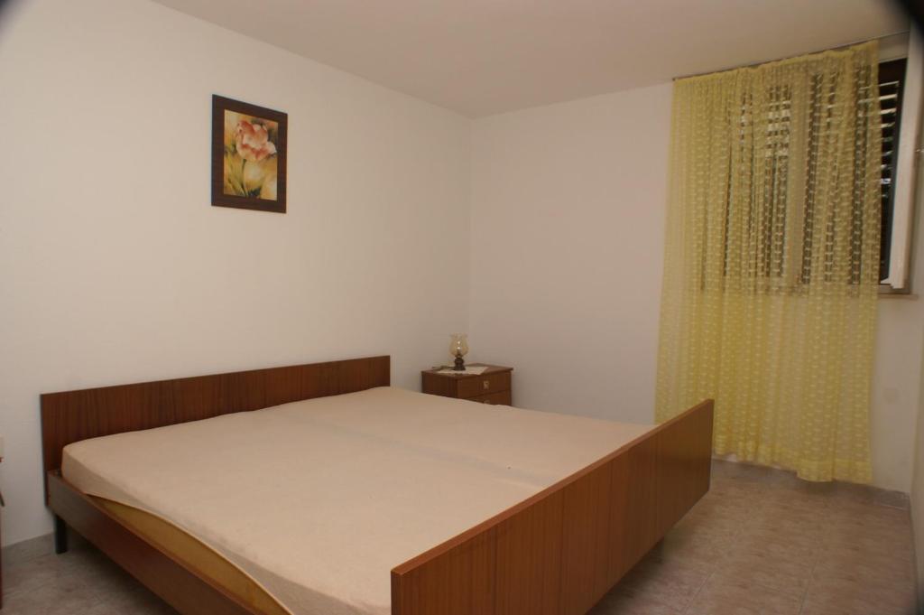 Fotografia z galérie ubytovania Apartments with a parking space Supetar, Brac - 2850 v Supetare