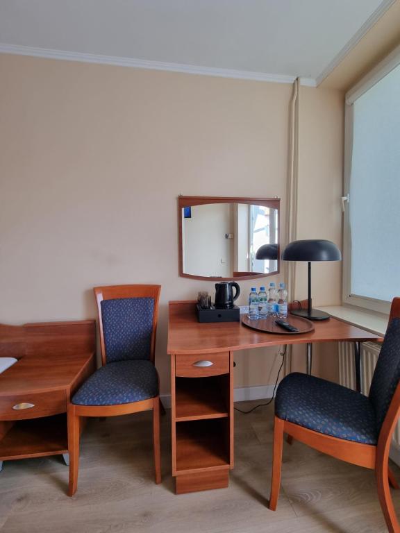 Biłgoraj Aparthotel - Habitación Doble Con Baño Privado