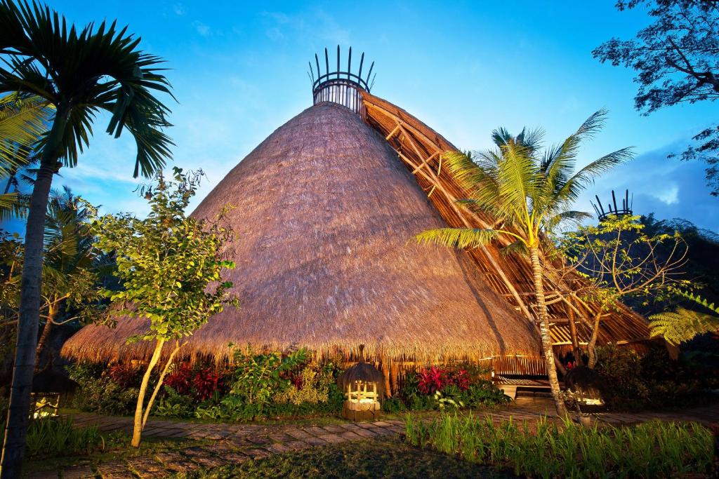 Zahrada ubytování Fivelements Retreat Bali