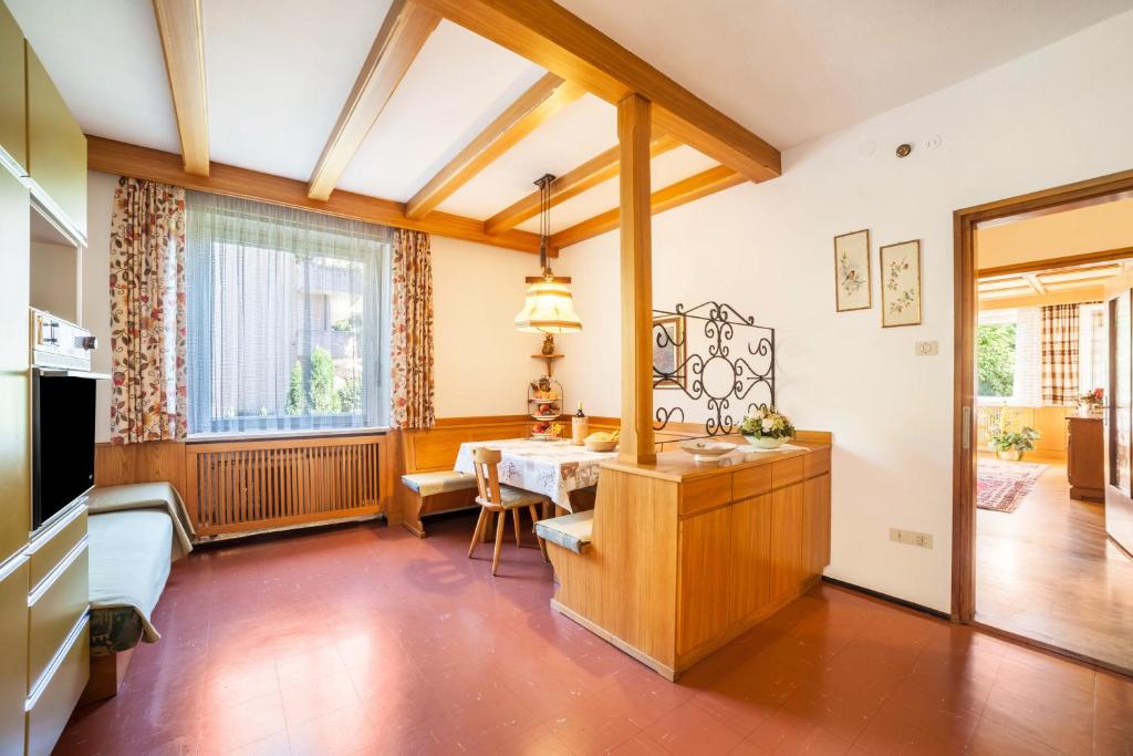 Televízia a/alebo spoločenská miestnosť v ubytovaní Villa Coris Ferienwohnung Palma