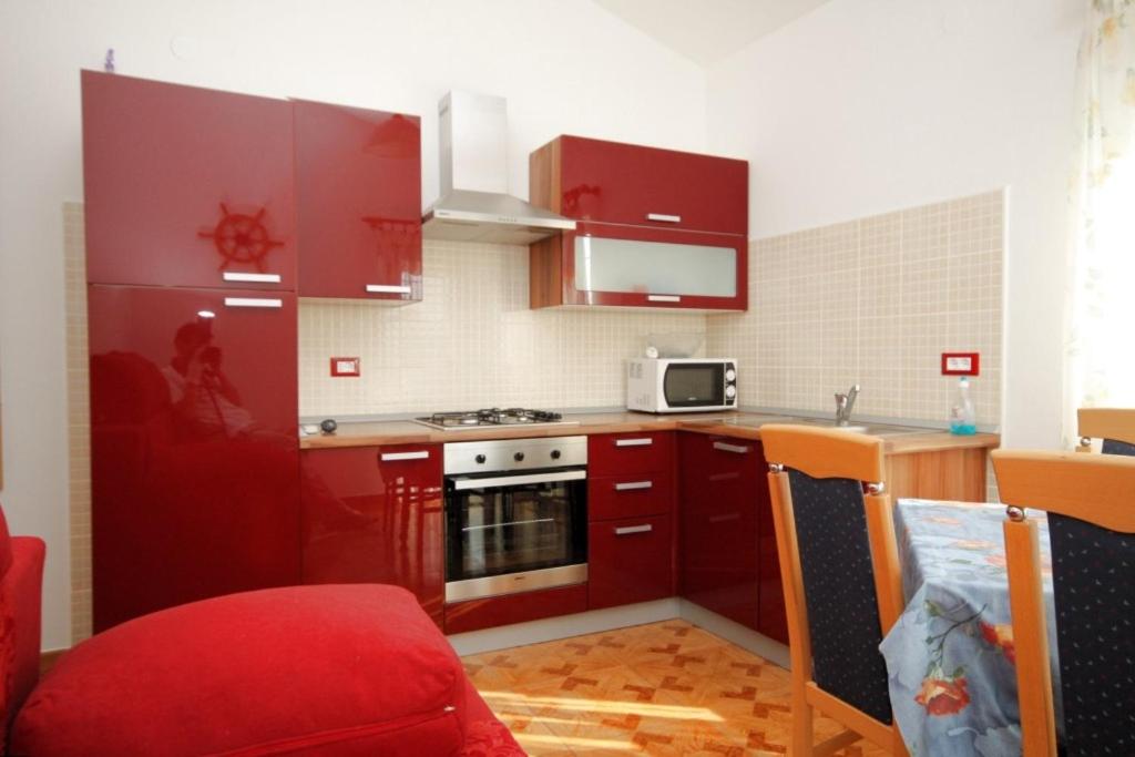 Fotografie z fotogalerie ubytování Apartments and rooms with a swimming pool Babici, Umag - 3046 v destinaci Umag