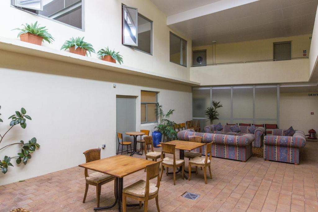 Fernhill Motor Lodge - Resim 27