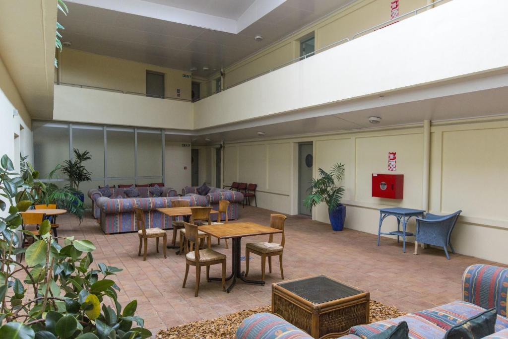 Fernhill Motor Lodge - Resim 31