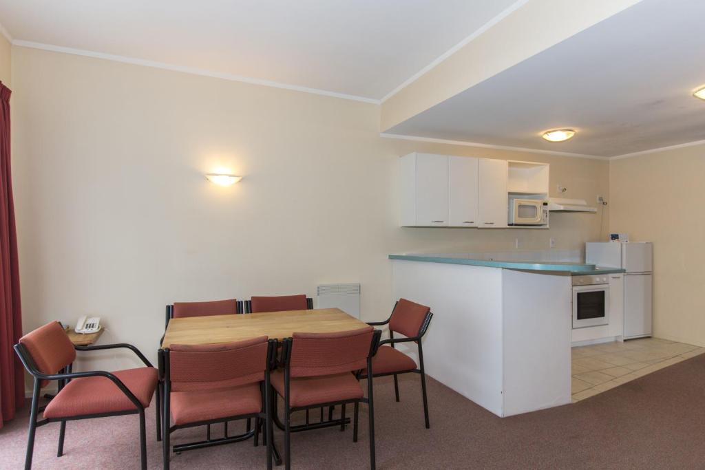 Fernhill Motor Lodge - Resim 43
