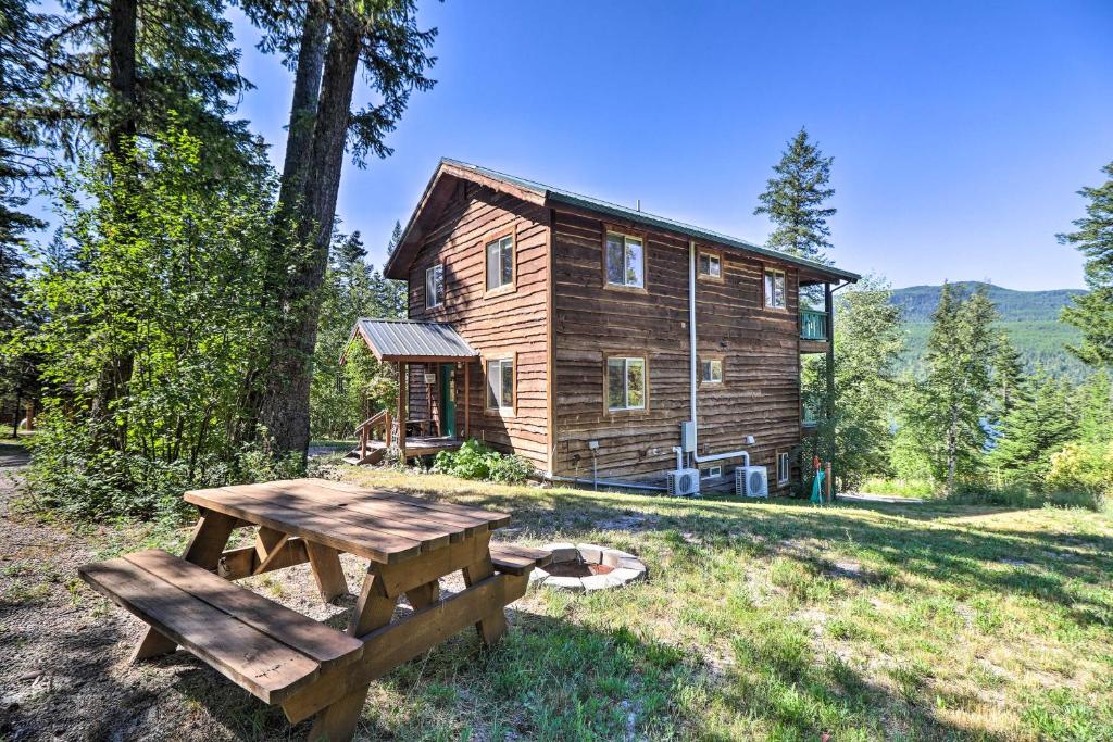 Hummingbird Getaway in Swan Lake Cabins!, Bigfork Updated 2024 Prices