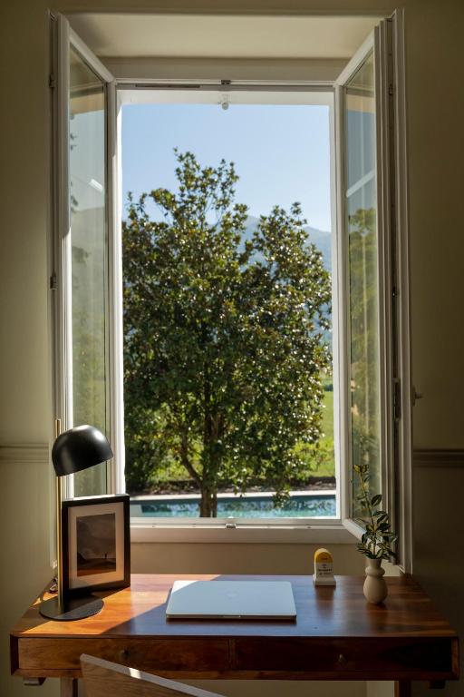 Zdjęcie z galerii obiektu Luxury Pyrenees Villa, Tourmalet, gardens, gym w mieście Adast