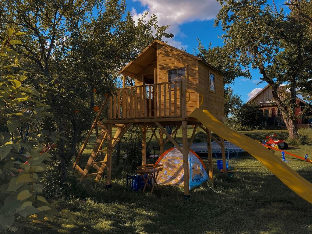 Zahrada ubytování Starp debesīm un zemi
