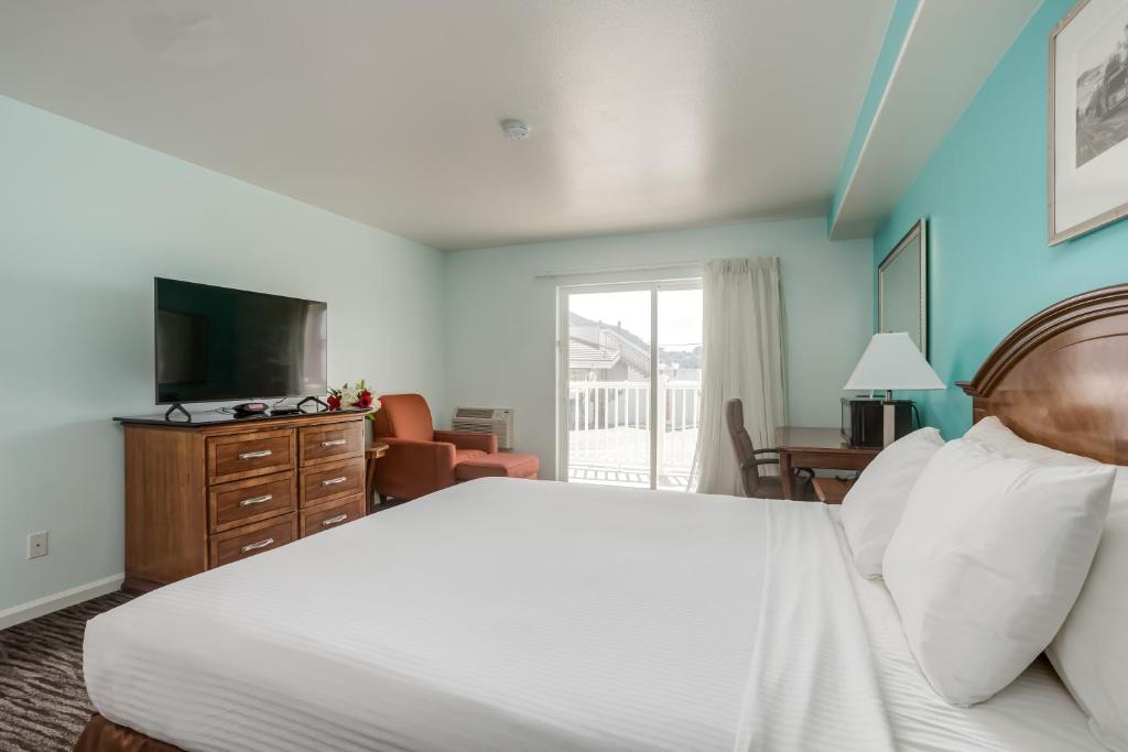 Pacifica Beach Hotel - King Room Mit Roll -In -Dusche - Zugang Zur Behinderung