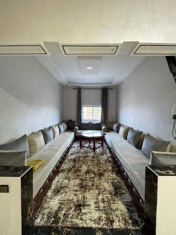 Ideal For Families I Entire Comfy Appartment I Fibre Internet Up to 100 Mbps I PALMS Residence - Apartamento De Dos Dormitorios