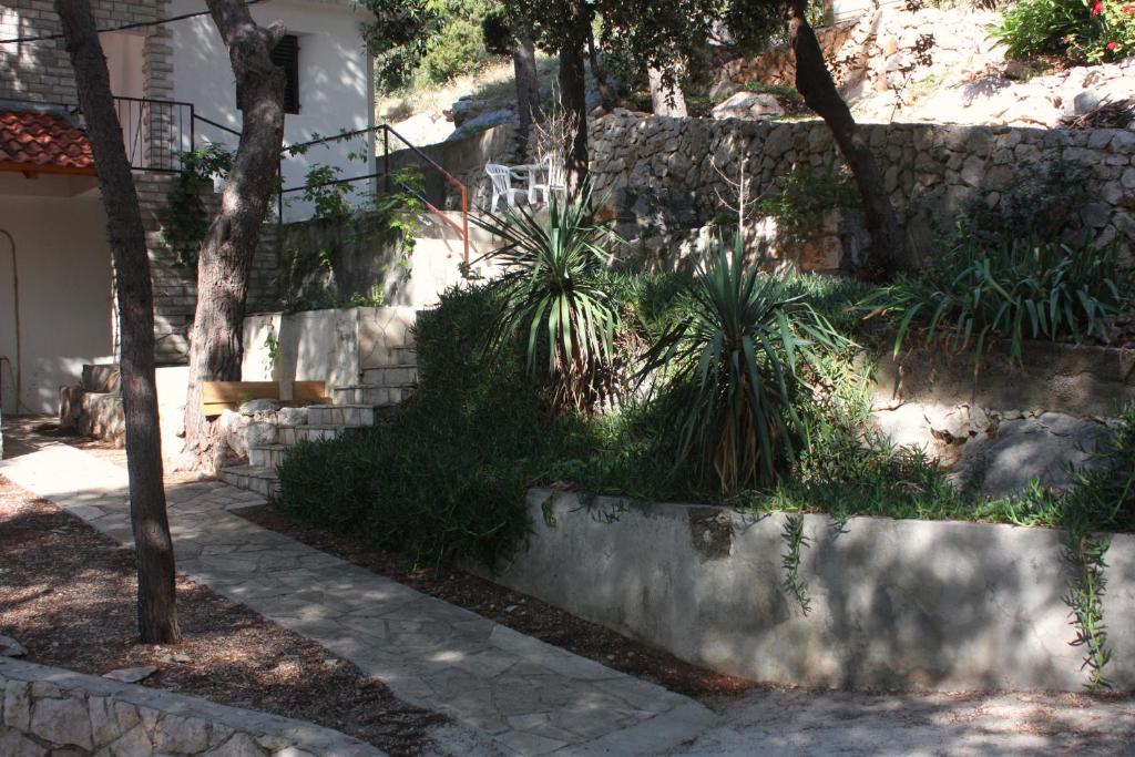 Fotografia z galérie ubytovania Apartments by the sea Jagodna, Hvar - 3249 v destinácii Jelsa