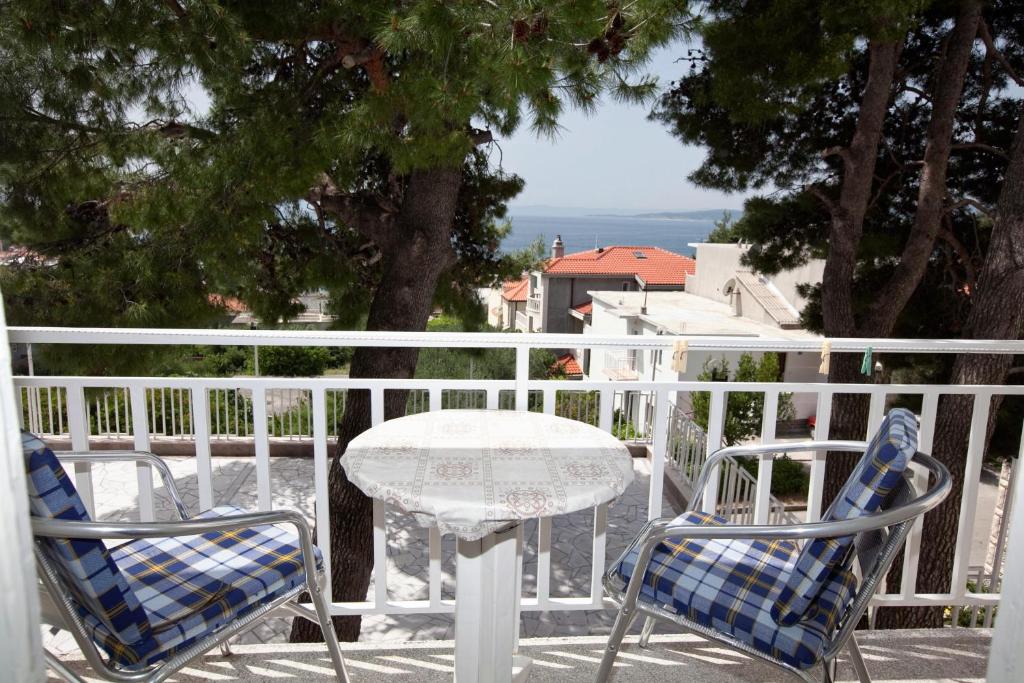 Fotografia z galérie ubytovania Apartments with a parking space Baska Voda, Makarska - 3059 v destinácii Baška Voda