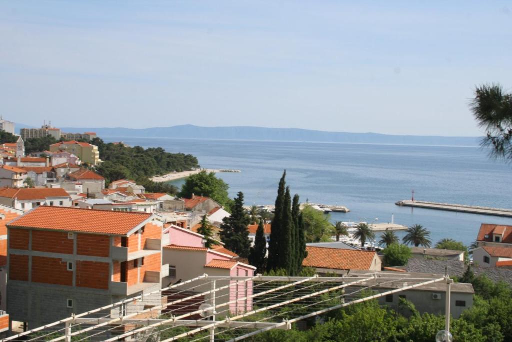 Fotografia z galérie ubytovania Apartments with a parking space Baska Voda, Makarska - 3059 v destinácii Baška Voda