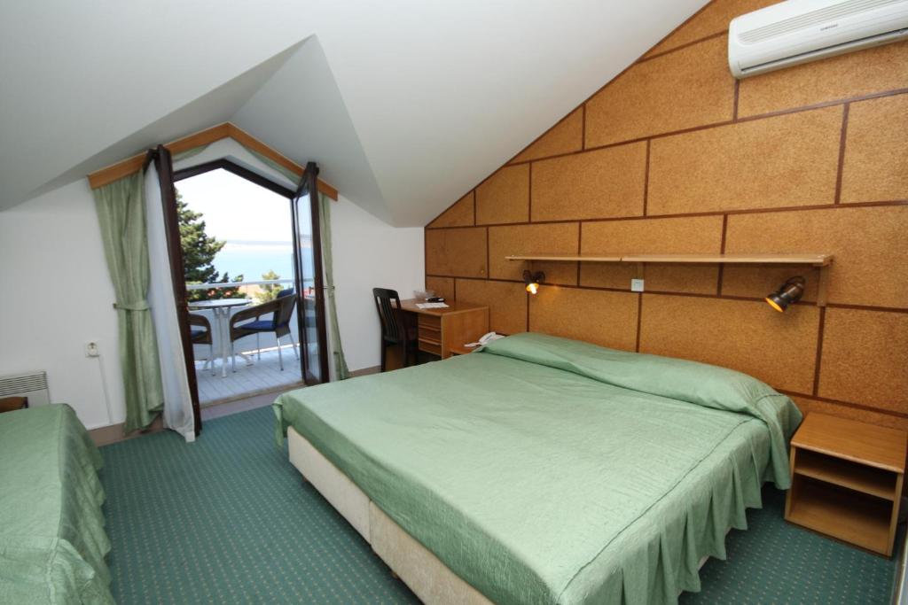 Zdjęcie z galerii obiektu Rooms by the sea Starigrad, Paklenica - 3335 w mieście Starigrad-Paklenica