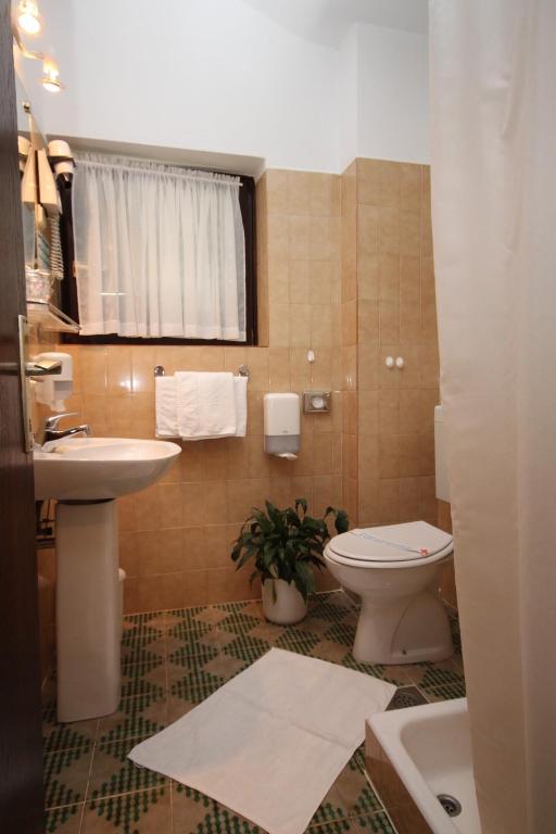 Zdjęcie z galerii obiektu Rooms by the sea Starigrad, Paklenica - 3335 w mieście Starigrad-Paklenica