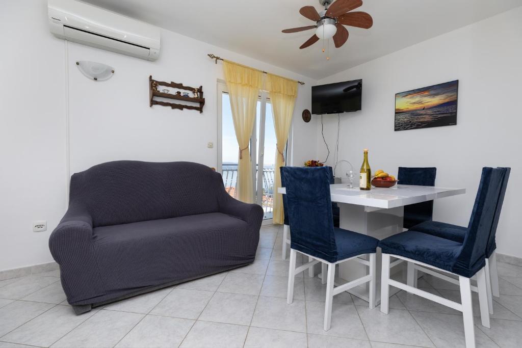 Posezení v ubytování Apartment Mimice 2805b