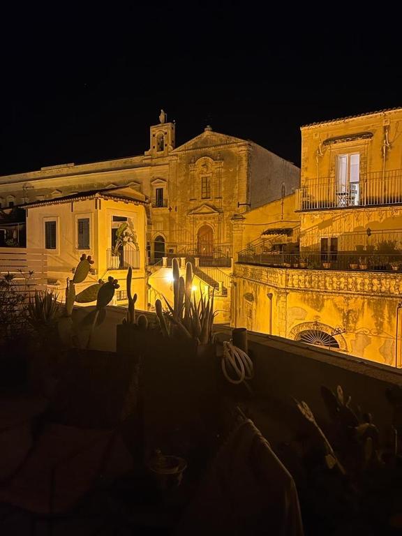 Fotografie z fotogalerie ubytování La Finestra su Noto v destinaci Noto