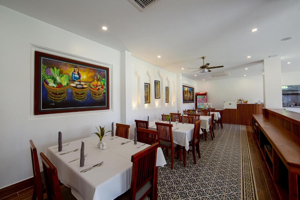 Restaurace v ubytování Two Seasons Siem Reap Hotel