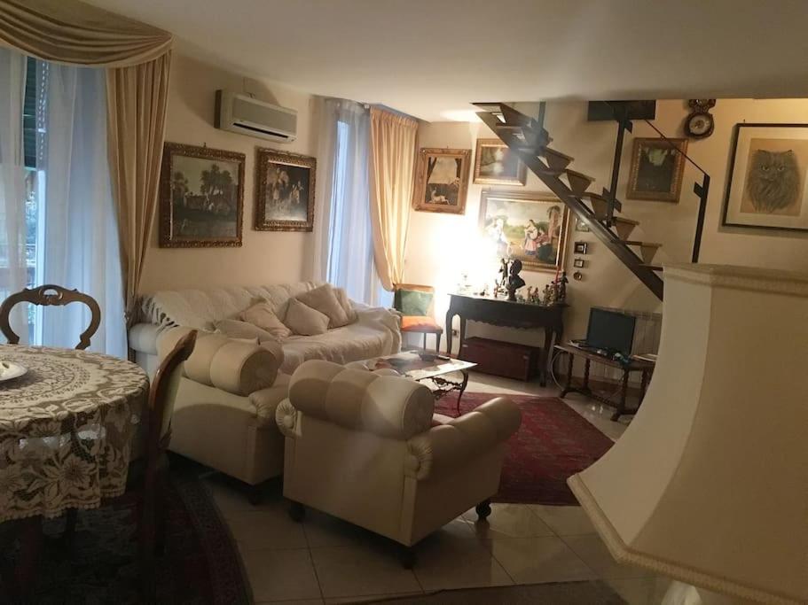 The Trip House - Between the center and the sea - Free WIFI and Jacuzzi