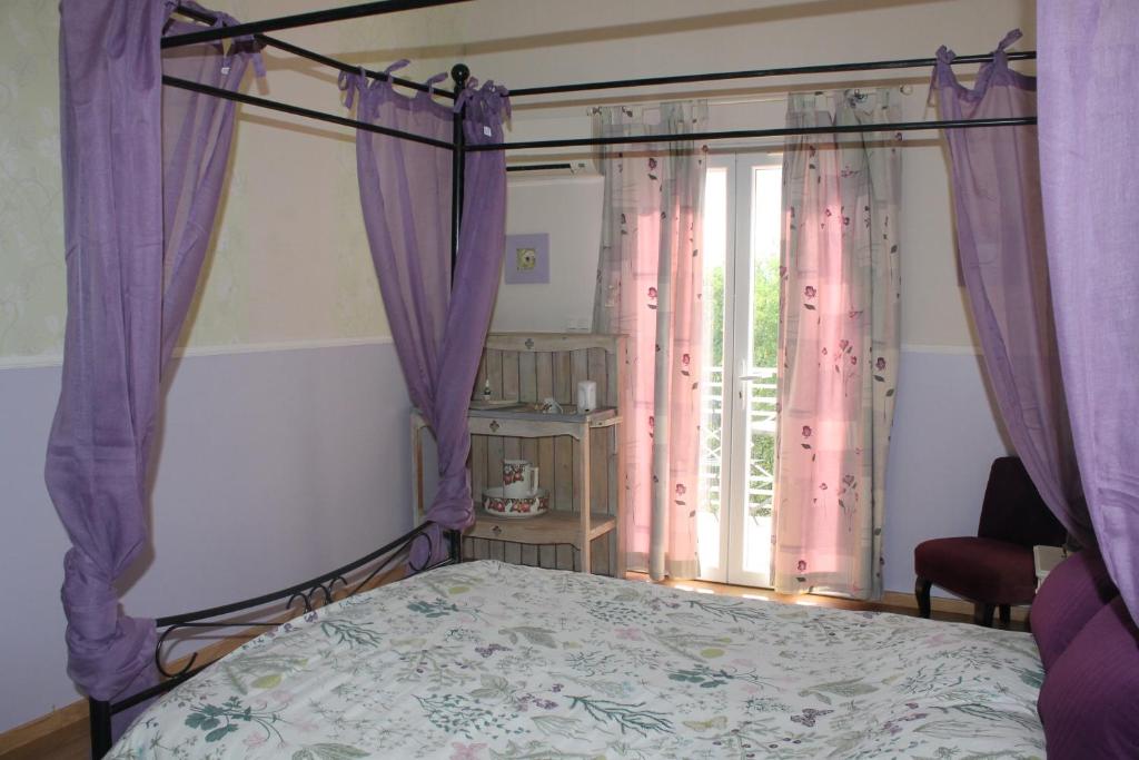 Postel nebo postele na pokoji v ubytování Villa Monplaisir Zen