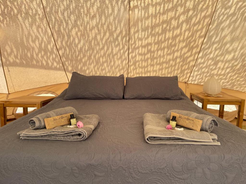Postel nebo postele na pokoji v ubytování Paraiso Bell Tent