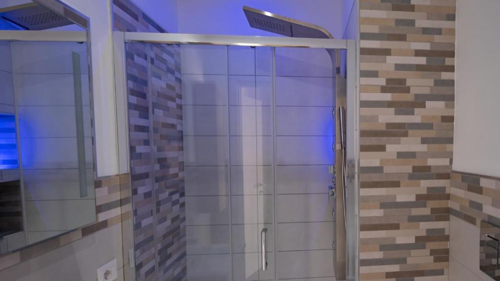 A bathroom at Mamuccia Rooms