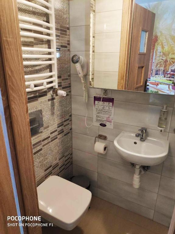Kúpeľňa v ubytovaní Studio pokój Dubaj Centrum Zakopane